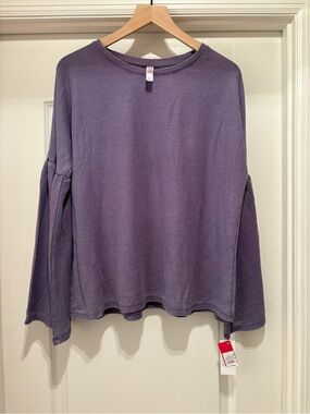 Women’s Xhilaration purple waffle long sleeve shirt w/bell sleeves size L NWT